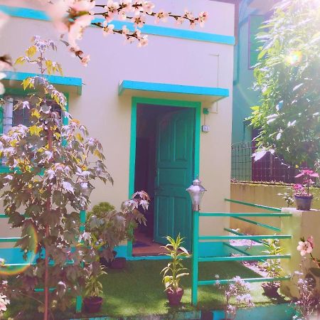 Dden Vennell Bnb -Metro Access- Колката Екстериор снимка